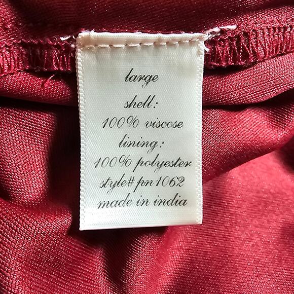 Francesca's Alya Woman size L Red Gauze Floral Embroidered Flowy Mini Skirt Boho - Picture 7 of 8